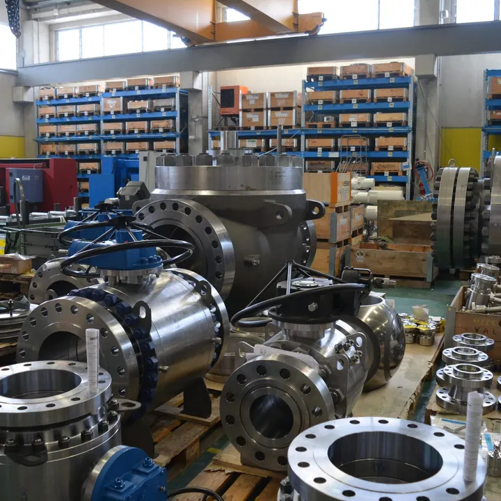 Valves — image 2