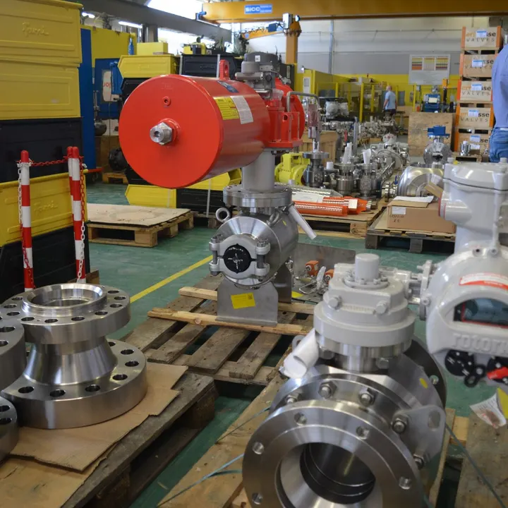 Valves — image 8