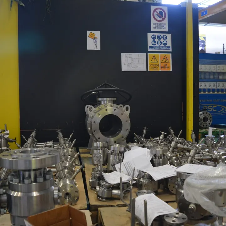 Valves — image 15