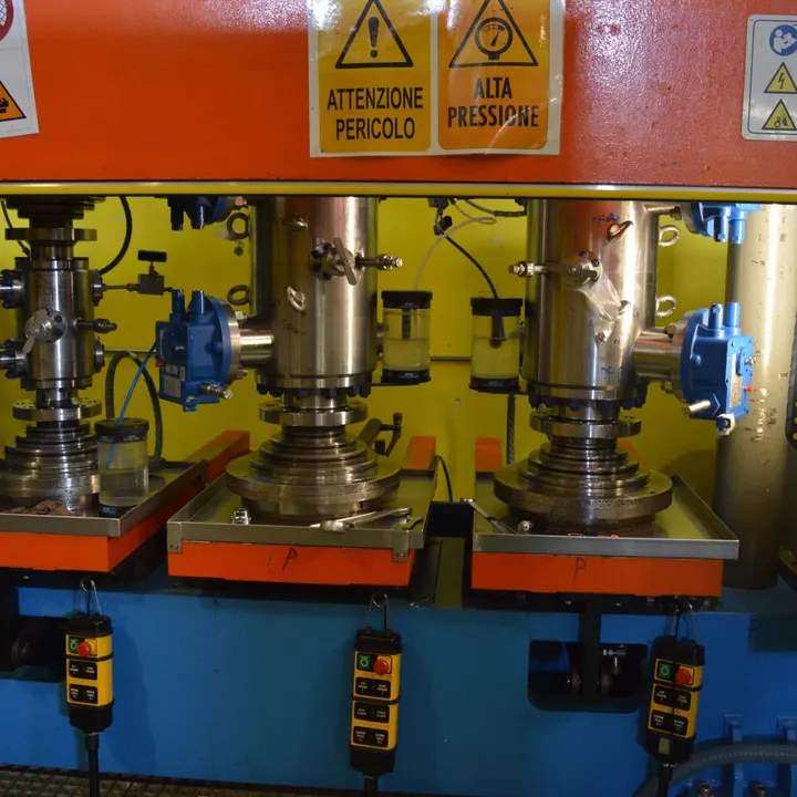 Valves — image 17